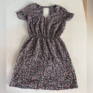 FLORAL GAP DRESS